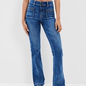 NWT American Eagle super hi-rise flare size 4 short